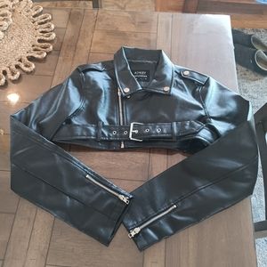 Shoulder Jacket